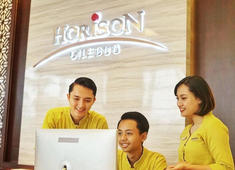 Horison Ciledug Jakarta Hotel Ngoại thất bức ảnh