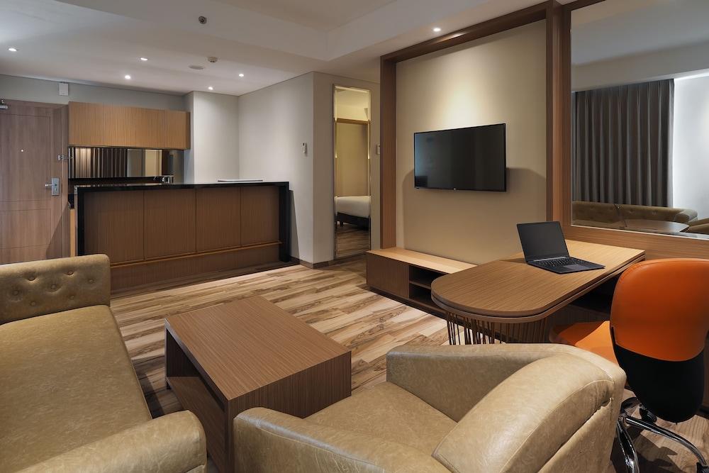 Horison Ciledug Jakarta Ngoại thất bức ảnh