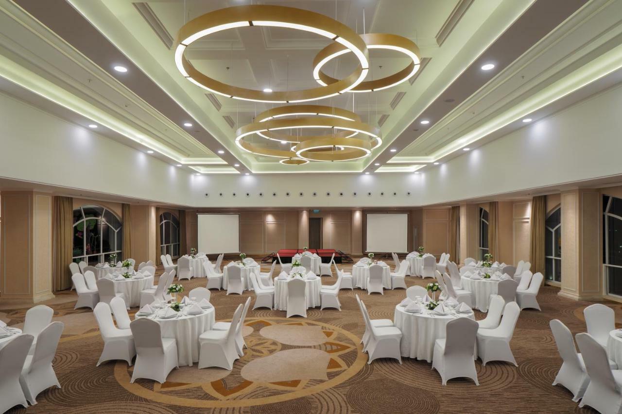 Horison Ciledug Jakarta Hotel Ngoại thất bức ảnh